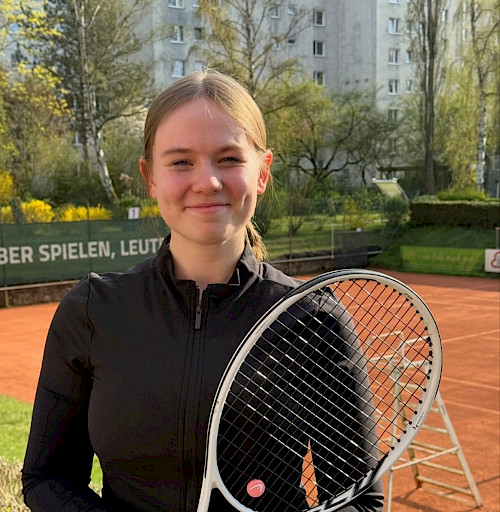 Helena Ulmer Helena Ulmer